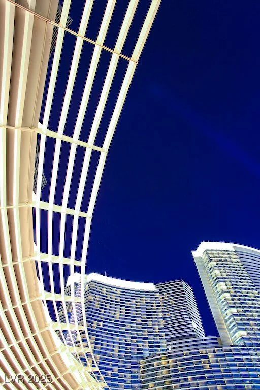 2600 Harmon, Las Vegas, NV 89158