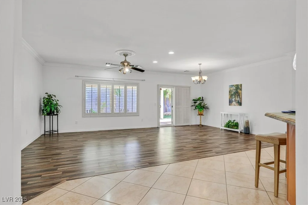 2164 Sawtooth Mountain, Henderson, NV 89044