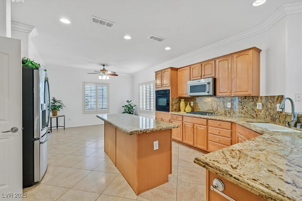2164 Sawtooth Mountain, Henderson, NV 89044