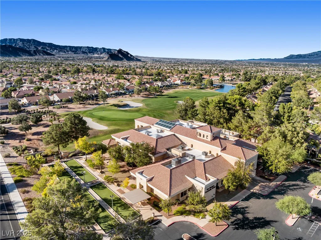 2009 Emery, Las Vegas, NV 89134