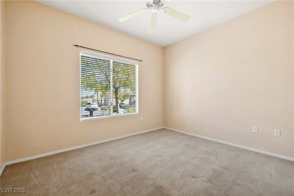 2009 Emery, Las Vegas, NV 89134