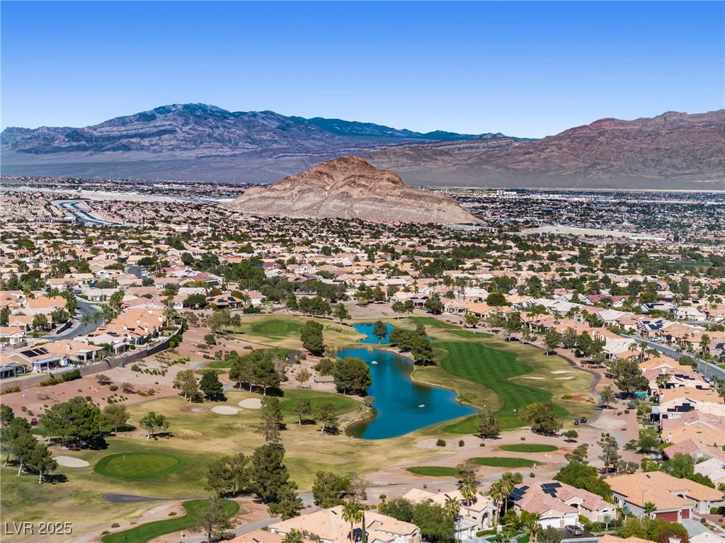 2009 Emery, Las Vegas, NV 89134