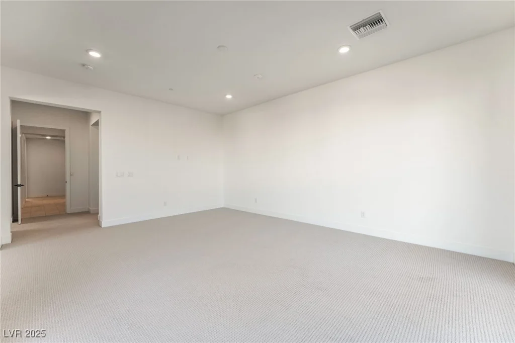 9132 Las Manaitas, Las Vegas, NV 89144