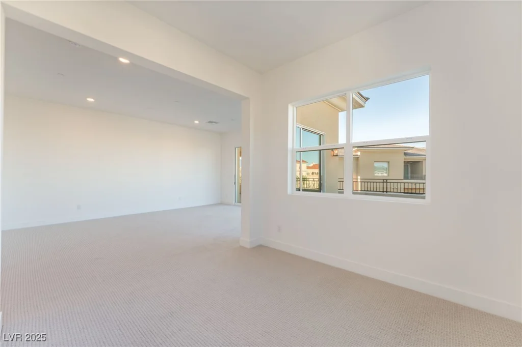 9132 Las Manaitas, Las Vegas, NV 89144