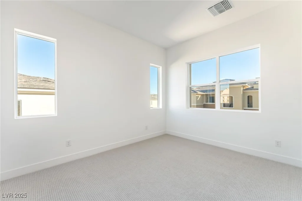 9132 Las Manaitas, Las Vegas, NV 89144