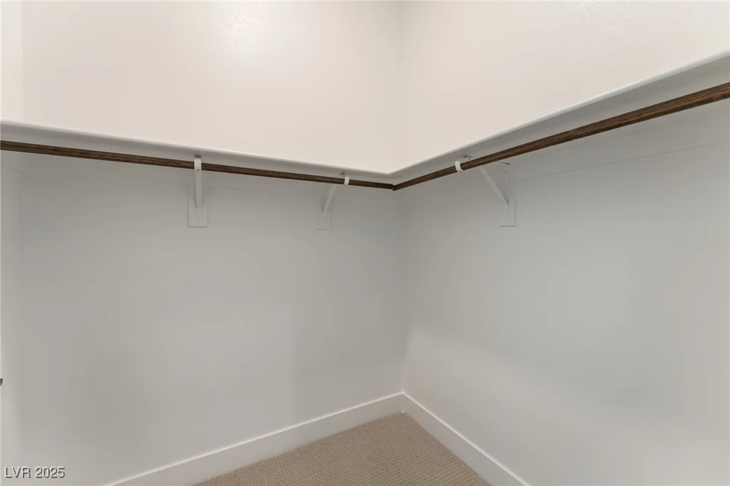 9132 Las Manaitas, Las Vegas, NV 89144