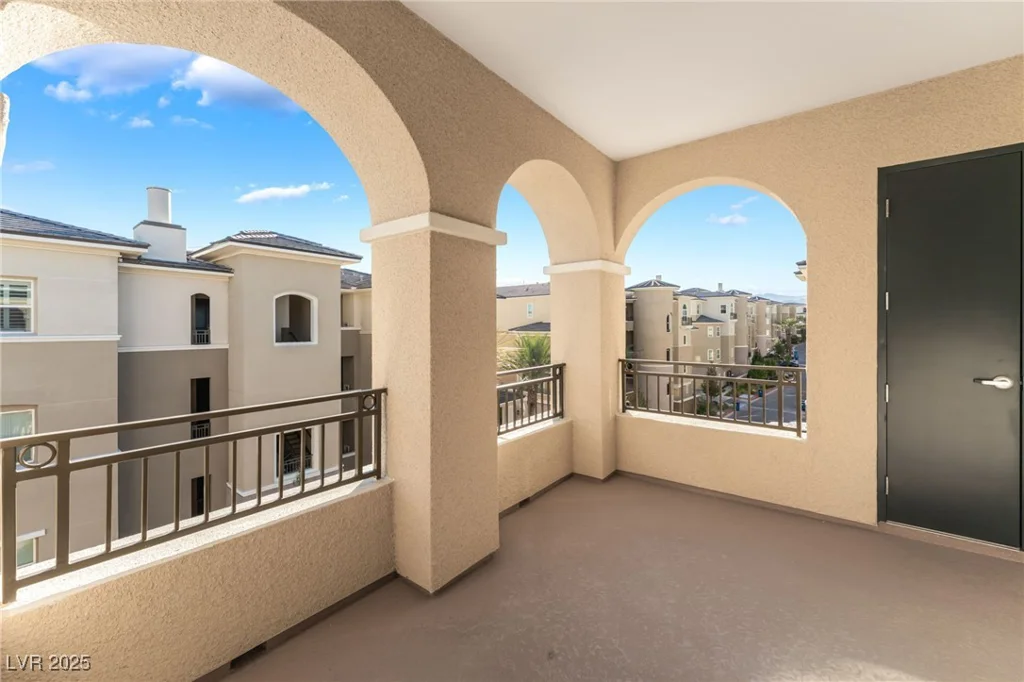 9132 Las Manaitas, Las Vegas, NV 89144