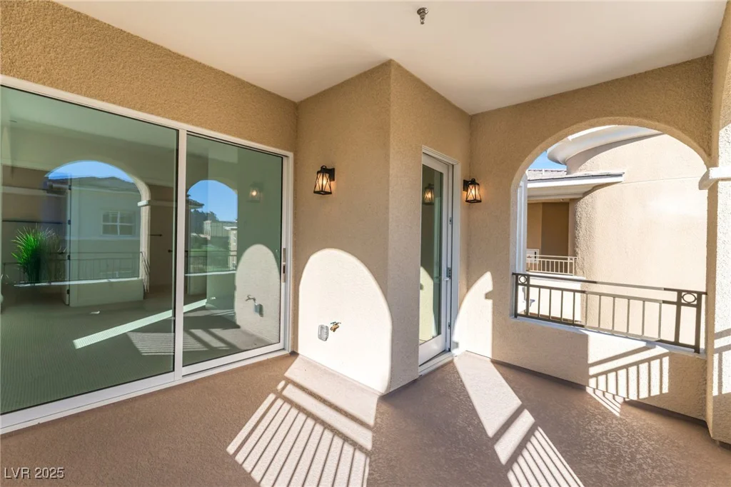 9132 Las Manaitas, Las Vegas, NV 89144