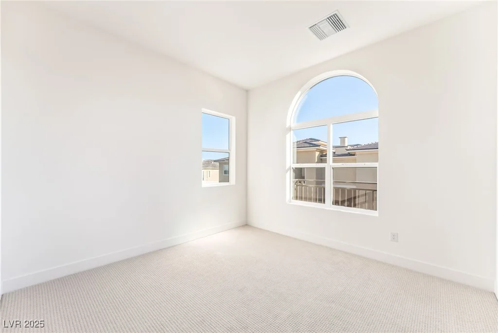9132 Las Manaitas, Las Vegas, NV 89144