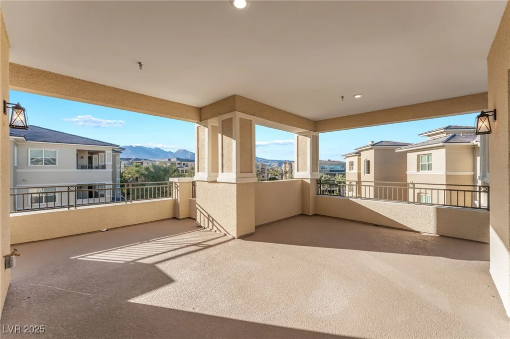 9132 Las Manaitas, Las Vegas, NV 89144