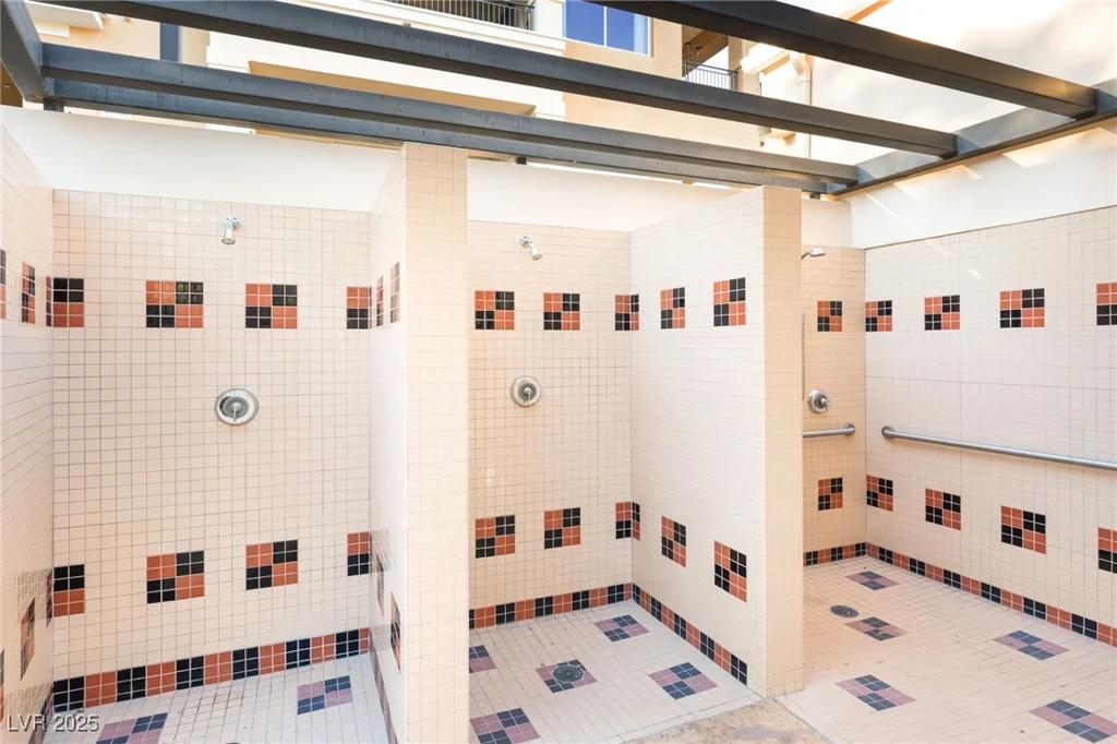 9132 Las Manaitas, Las Vegas, NV 89144