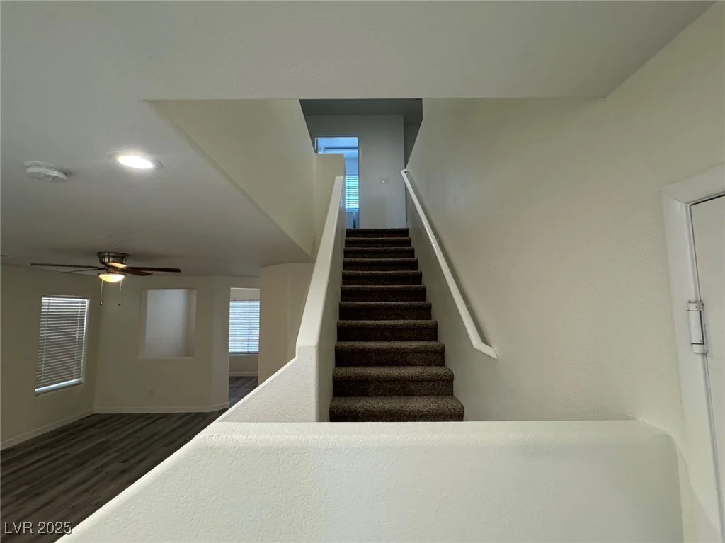 11920 Snow Bank, Las Vegas, NV 89183
