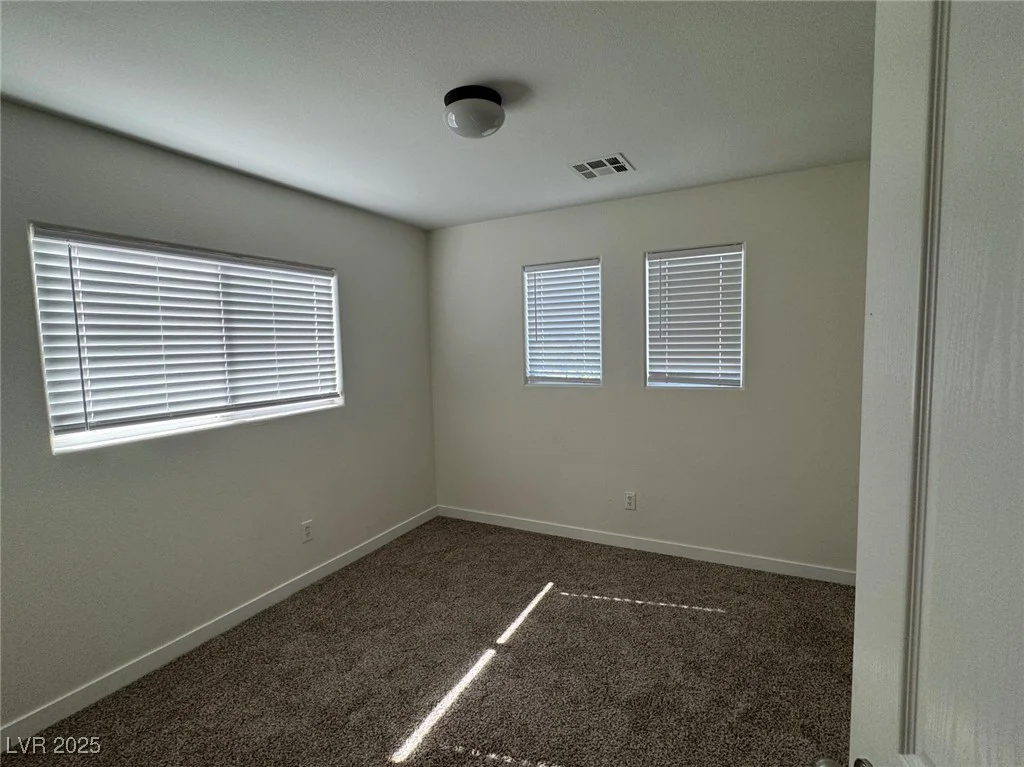 11920 Snow Bank, Las Vegas, NV 89183