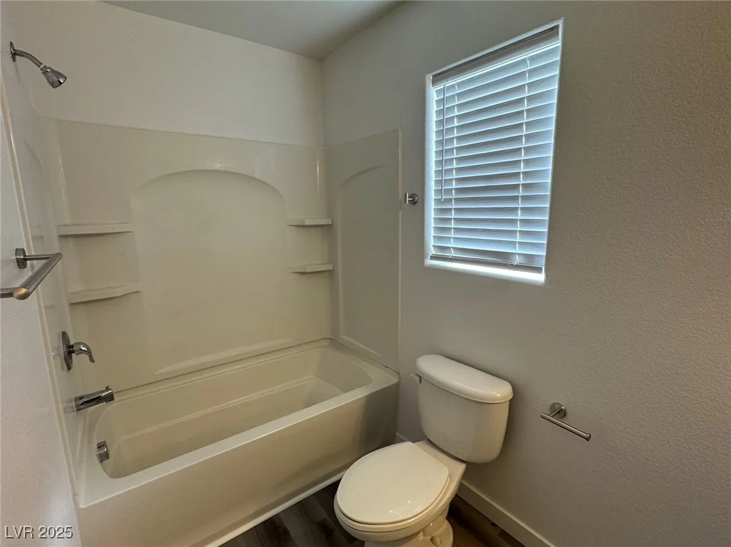 11920 Snow Bank, Las Vegas, NV 89183
