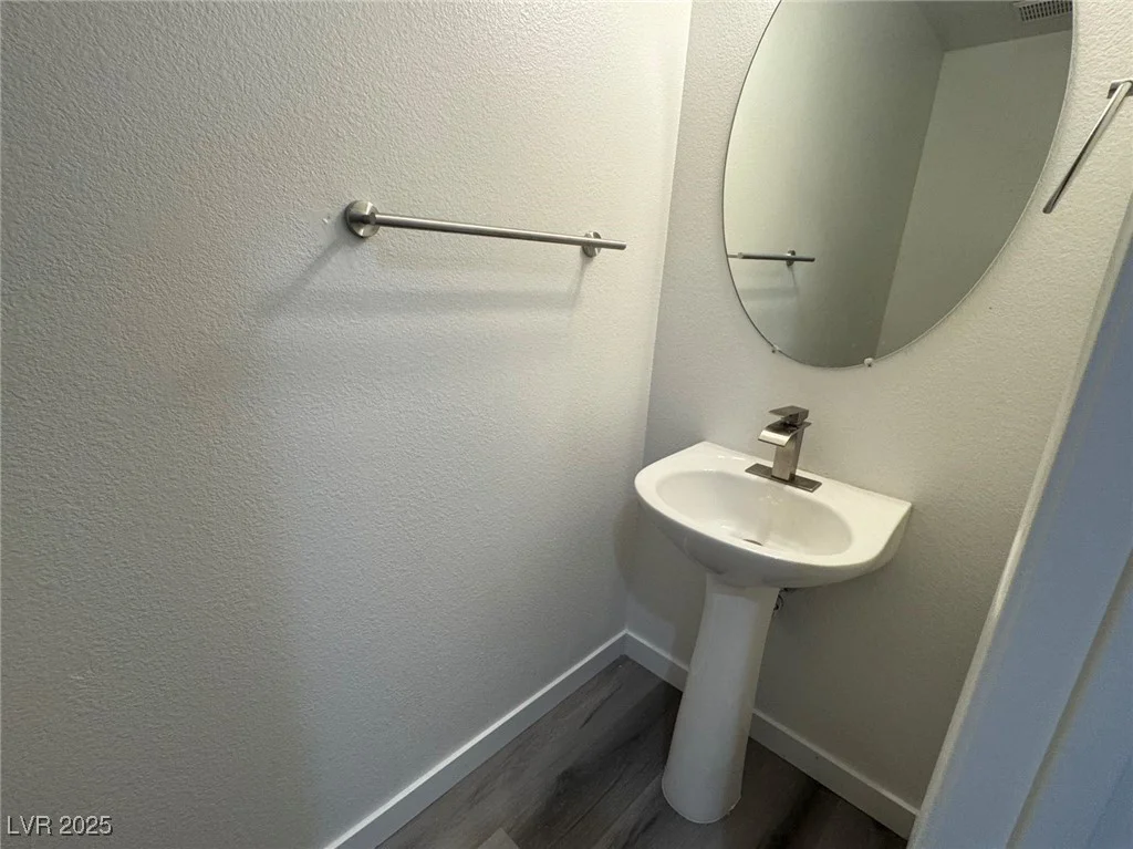 11920 Snow Bank, Las Vegas, NV 89183