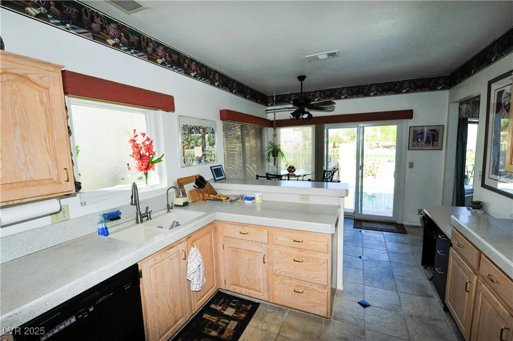7920 Ben Hogan, Las Vegas, NV 89149