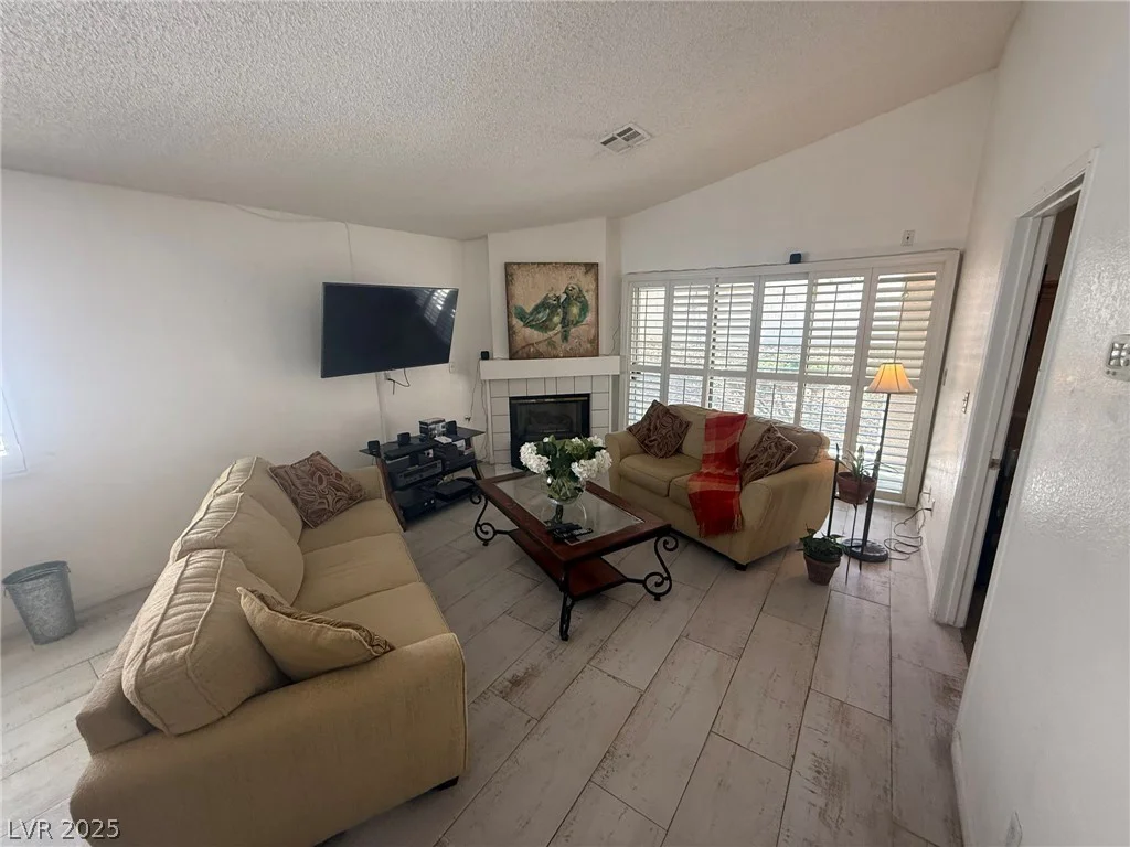 557 Yacht Harbor, Las Vegas, NV 89145