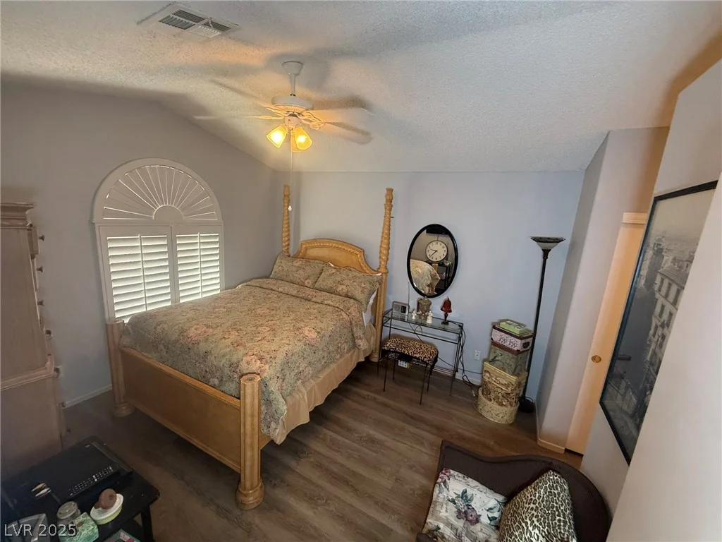 557 Yacht Harbor, Las Vegas, NV 89145