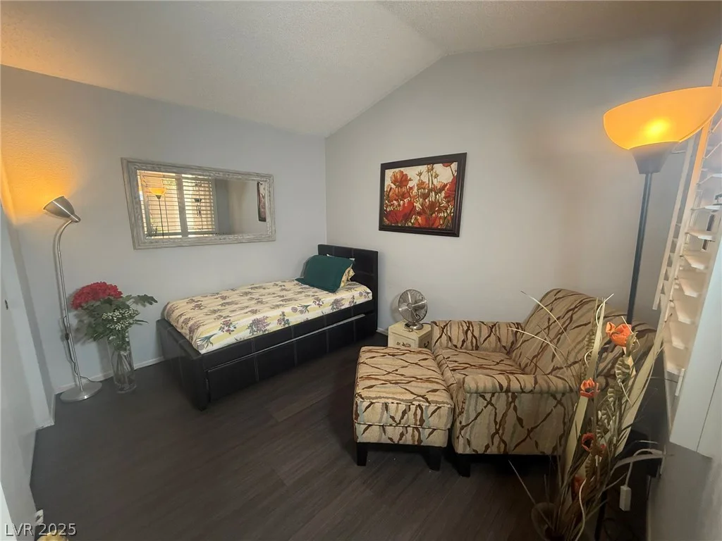 557 Yacht Harbor, Las Vegas, NV 89145