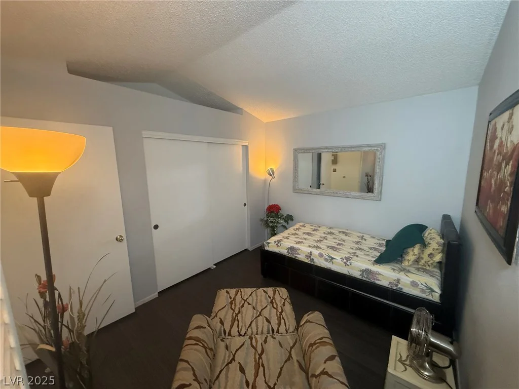557 Yacht Harbor, Las Vegas, NV 89145