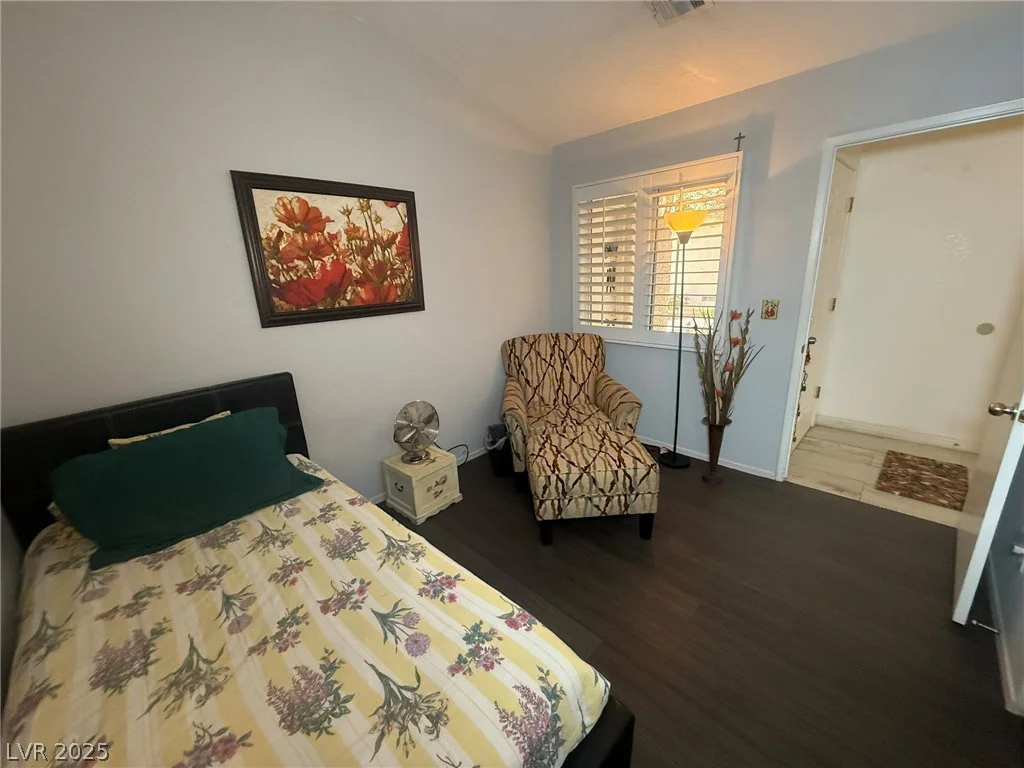 557 Yacht Harbor, Las Vegas, NV 89145