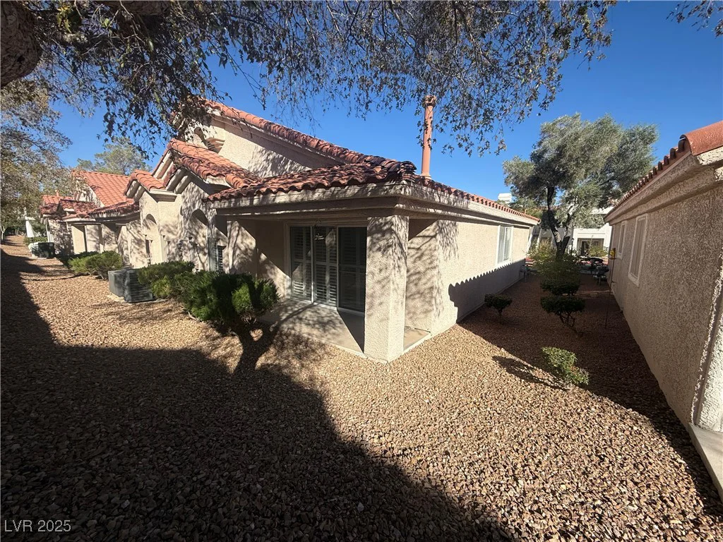 557 Yacht Harbor, Las Vegas, NV 89145