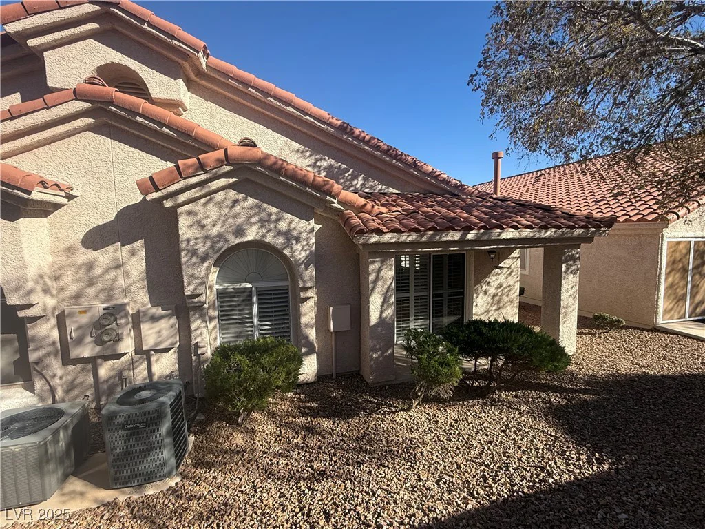 557 Yacht Harbor, Las Vegas, NV 89145