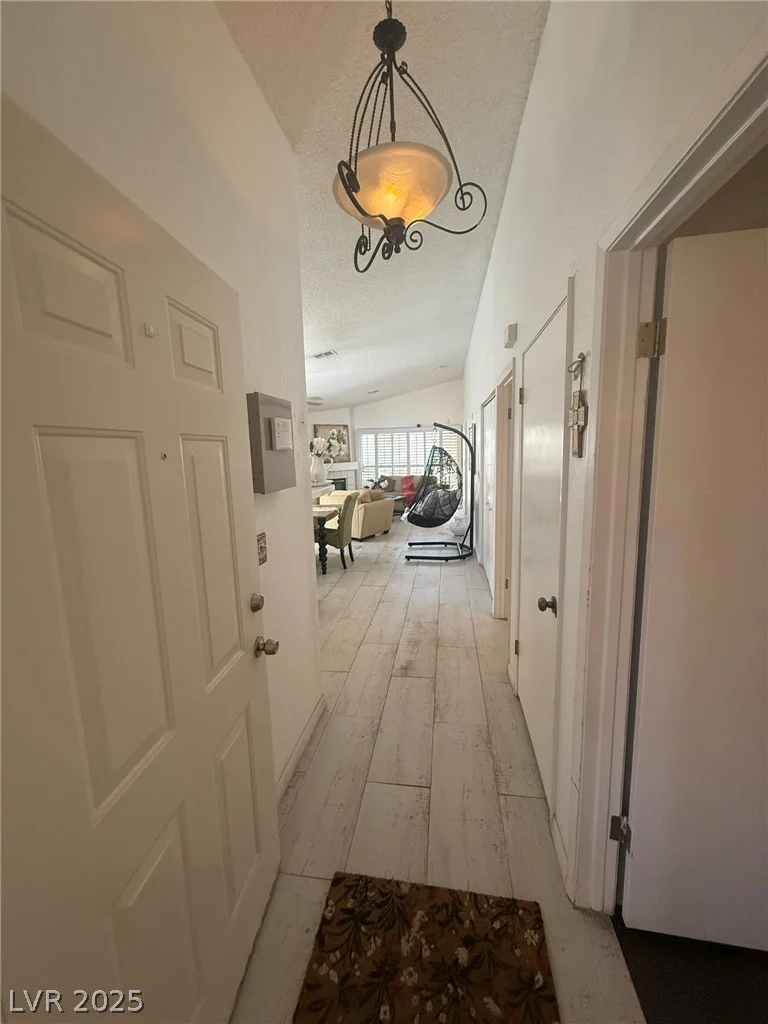 557 Yacht Harbor, Las Vegas, NV 89145