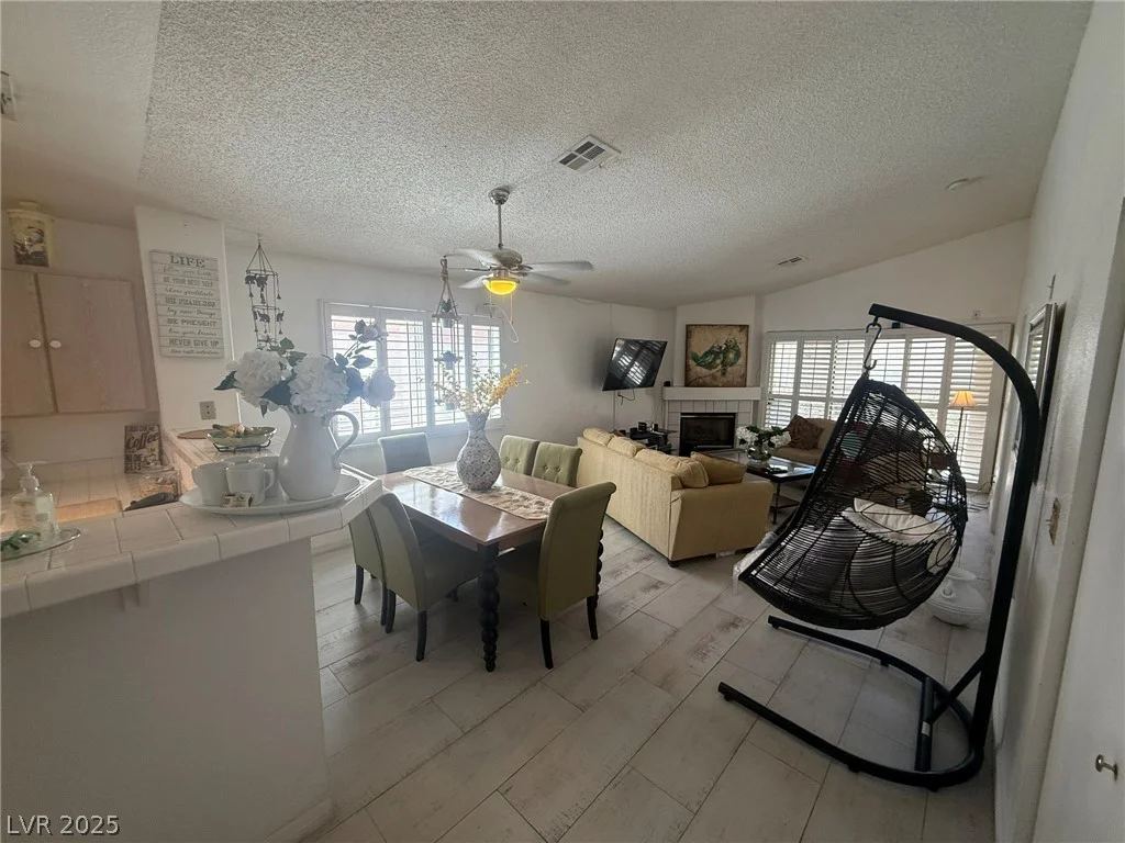 557 Yacht Harbor, Las Vegas, NV 89145