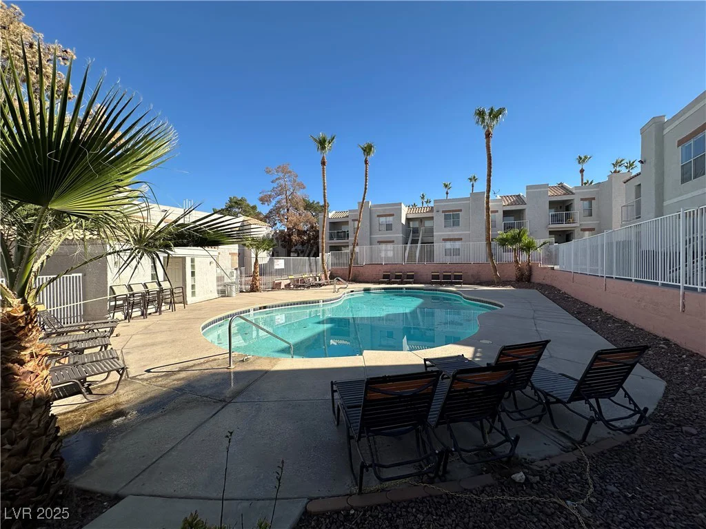 6800 Lake Mead, Las Vegas, NV 89156