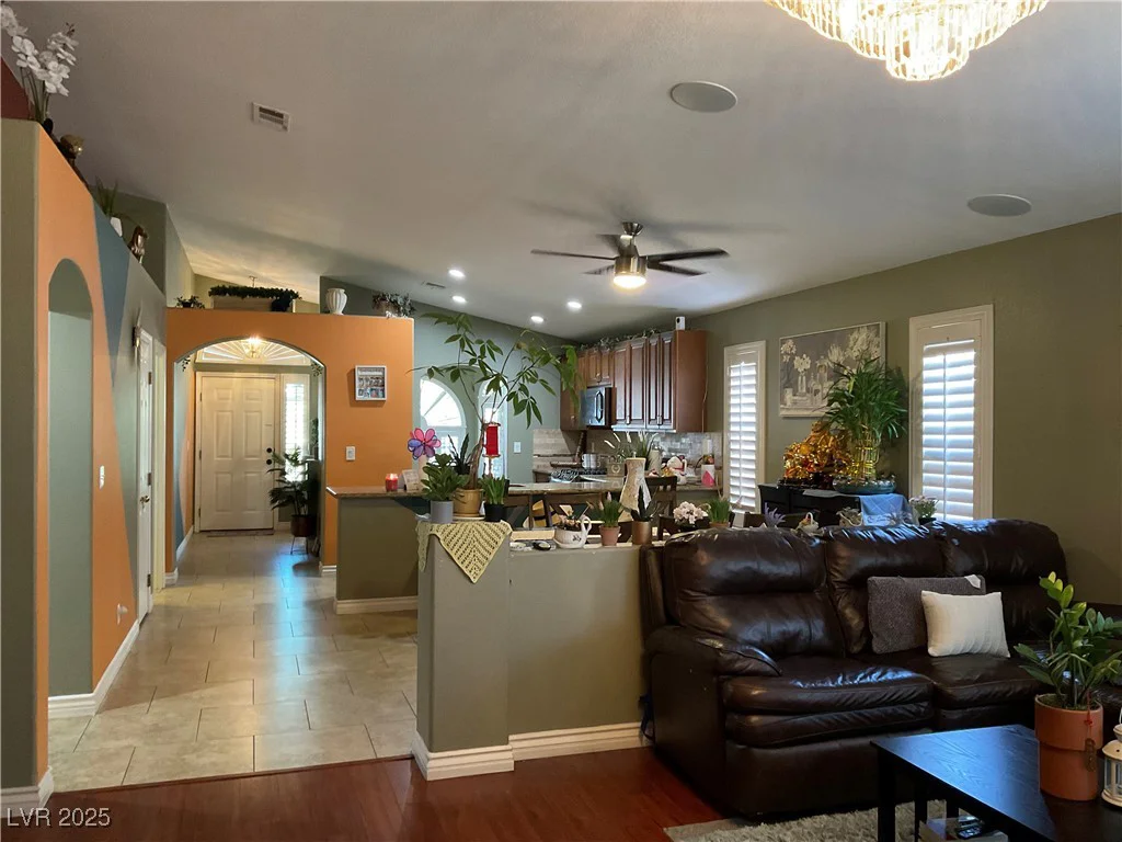 1800 Quail Point, Las Vegas, NV 89117
