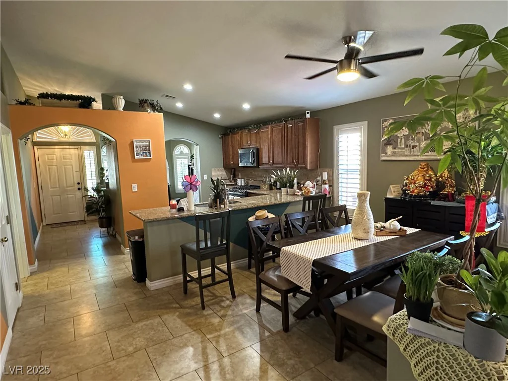 1800 Quail Point, Las Vegas, NV 89117