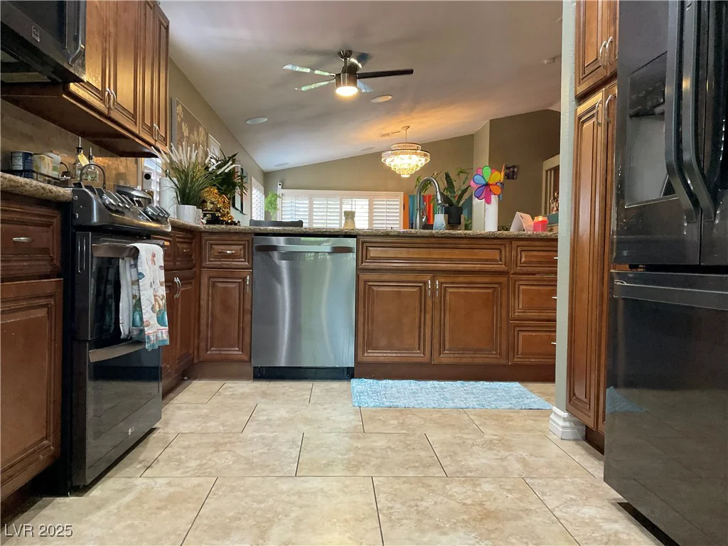 1800 Quail Point, Las Vegas, NV 89117