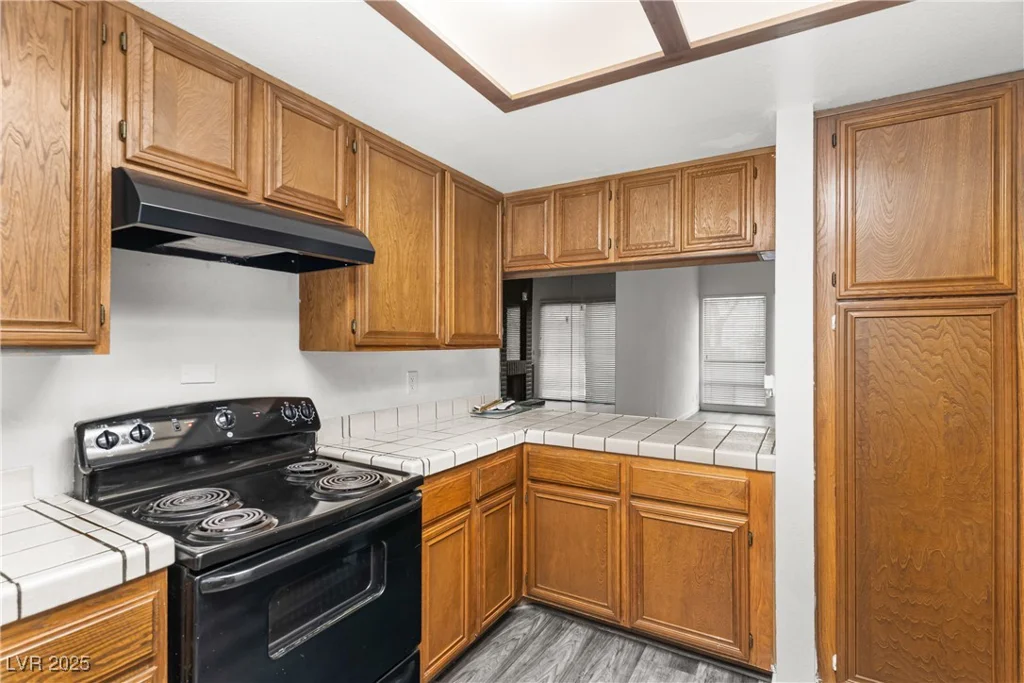 4533 Madreperla, Las Vegas, NV 89121