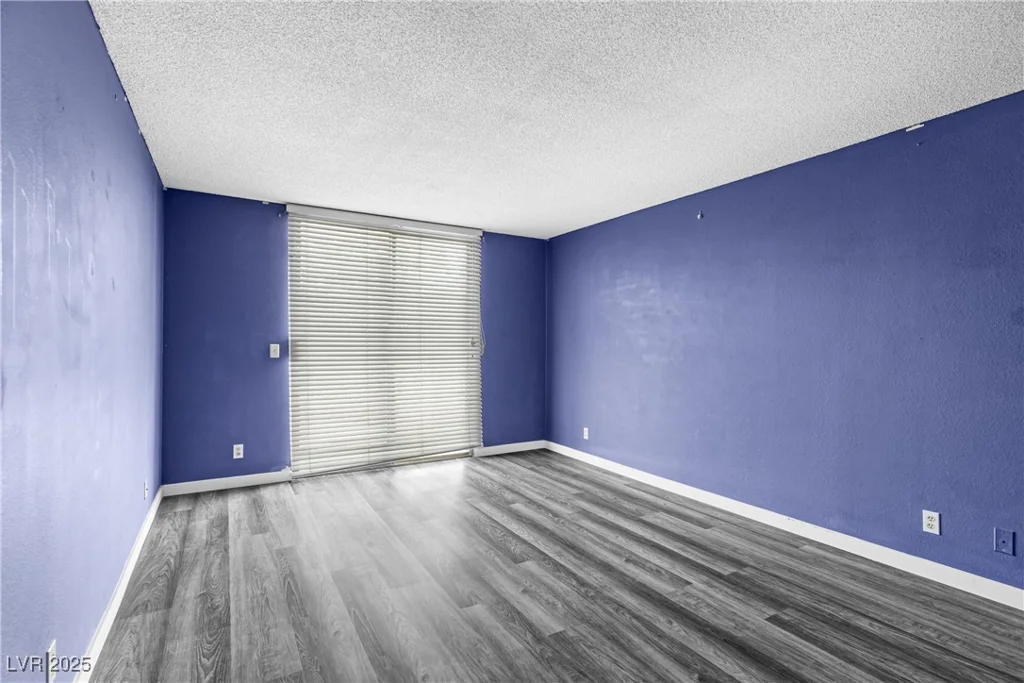 4533 Madreperla, Las Vegas, NV 89121