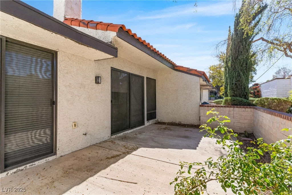 4533 Madreperla, Las Vegas, NV 89121