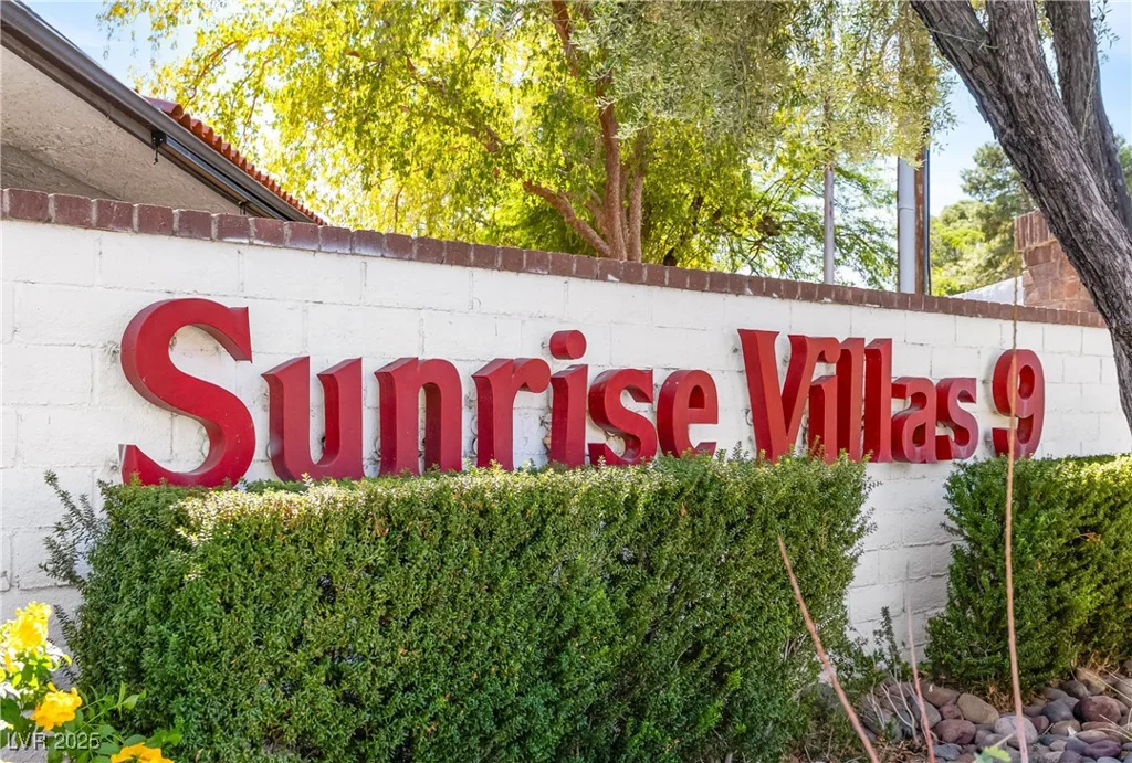 4533 Madreperla, Las Vegas, NV 89121