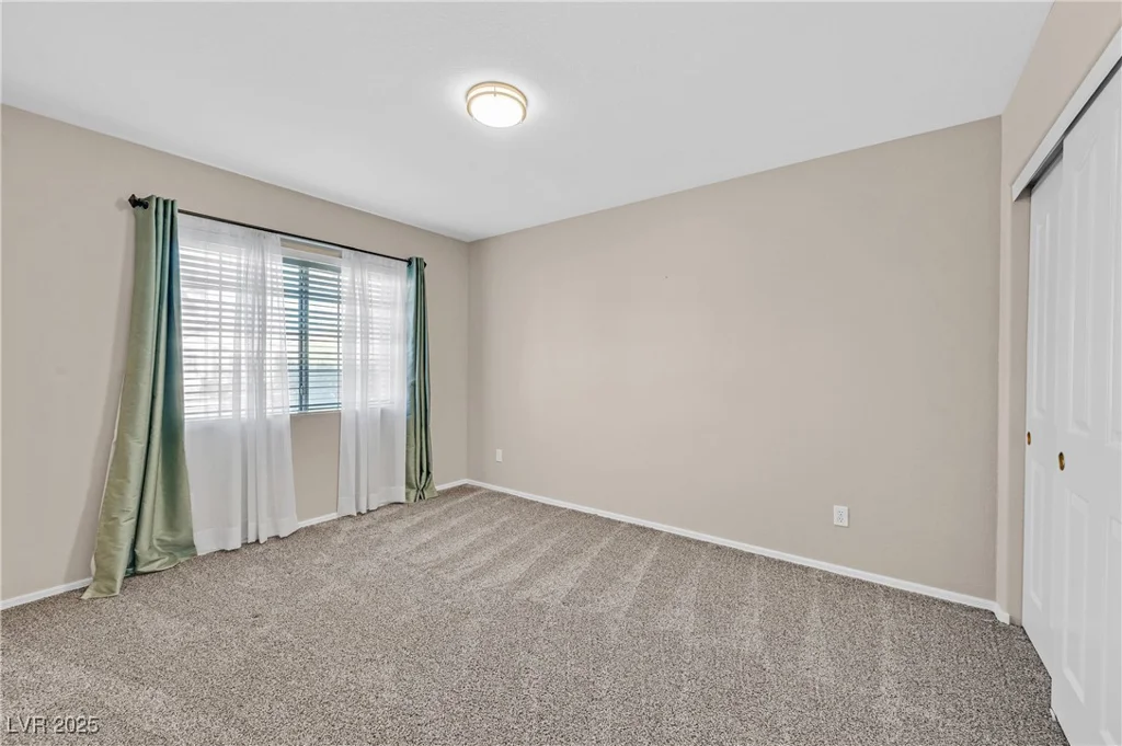 8229 Sedona Sunrise, Las Vegas, NV 89128