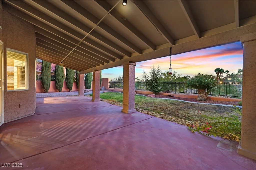 8229 Sedona Sunrise, Las Vegas, NV 89128