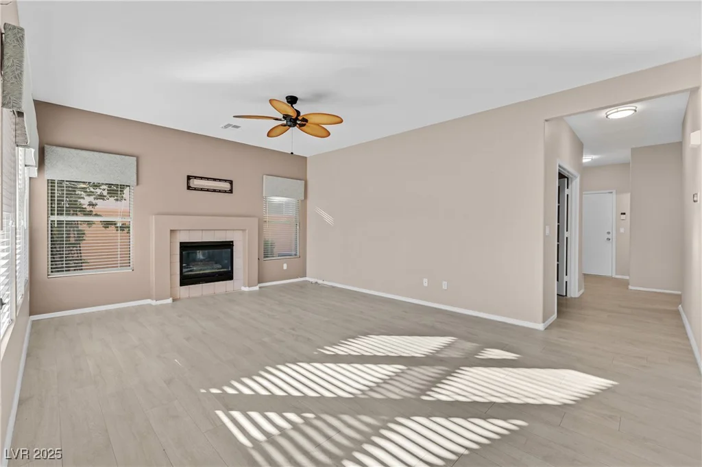 8229 Sedona Sunrise, Las Vegas, NV 89128