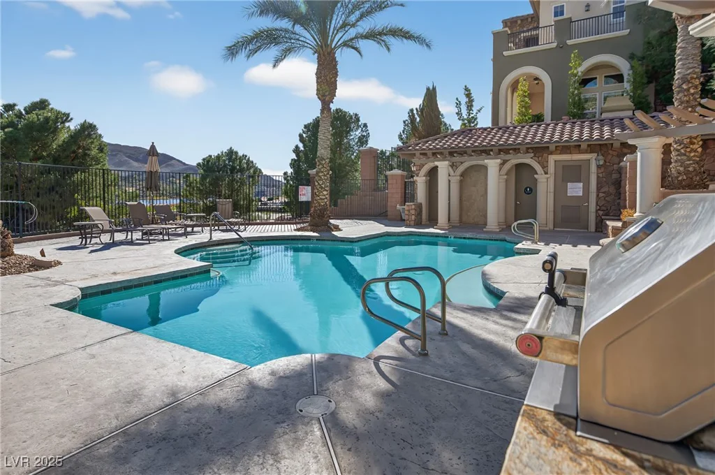 6 Via Vita Bella, Henderson, NV 89011