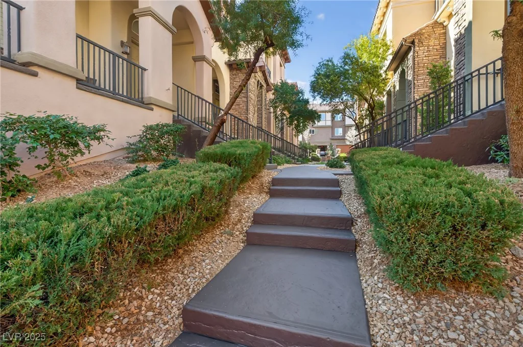 6 Via Vita Bella, Henderson, NV 89011