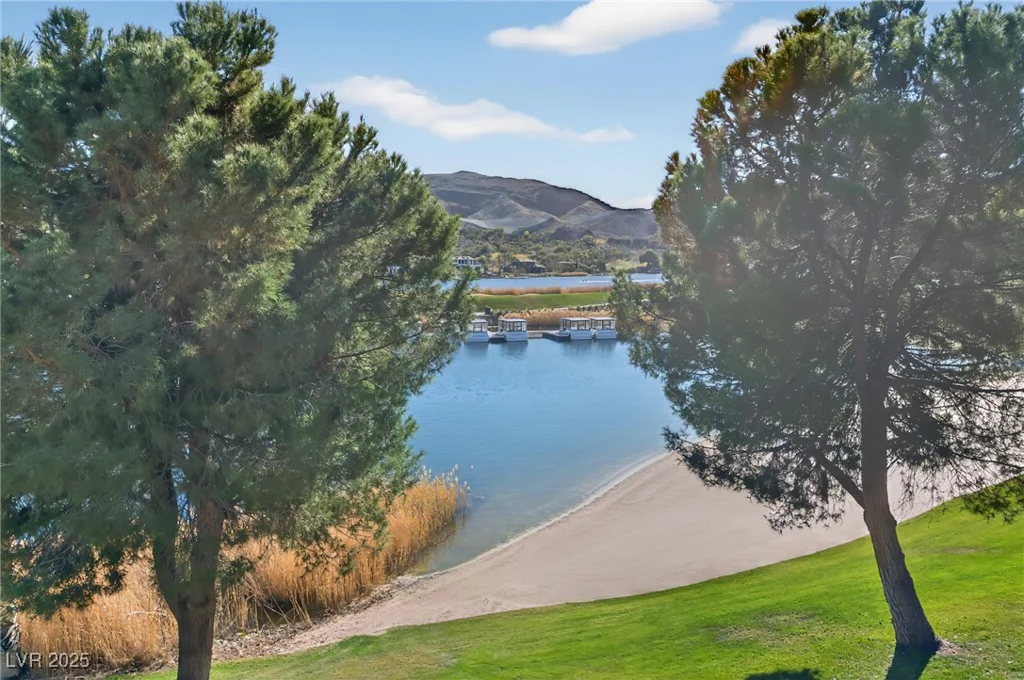 6 Via Vita Bella, Henderson, NV 89011