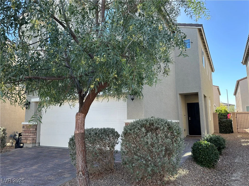 1215 Solemn Cactus, North Las Vegas, NV 89031