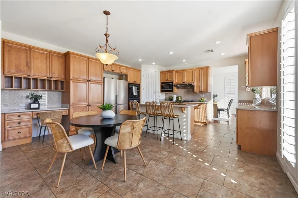 1813 Country Meadows, Henderson, NV 89012