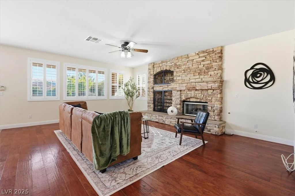 1813 Country Meadows, Henderson, NV 89012