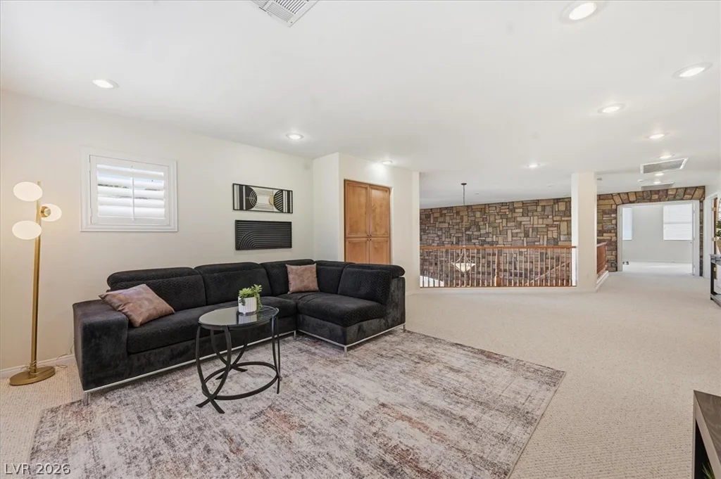 1813 Country Meadows, Henderson, NV 89012