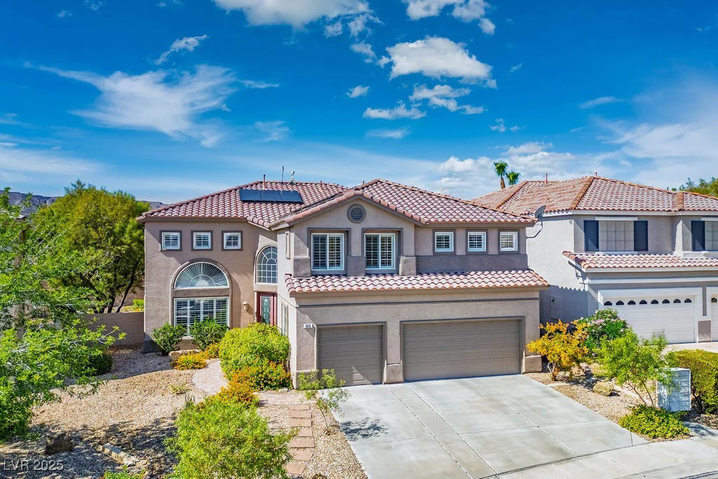 1813 Country Meadows, Henderson, NV 89012