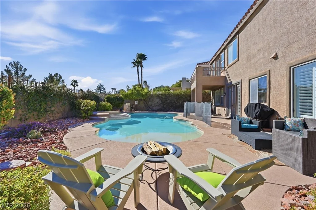1813 Country Meadows, Henderson, NV 89012