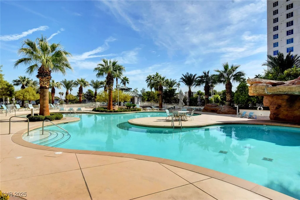 322 Karen, Las Vegas, NV 89109